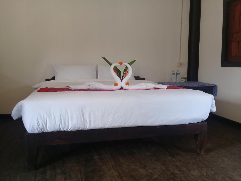 Thongdam Guesthouse Ban O Exteriör bild