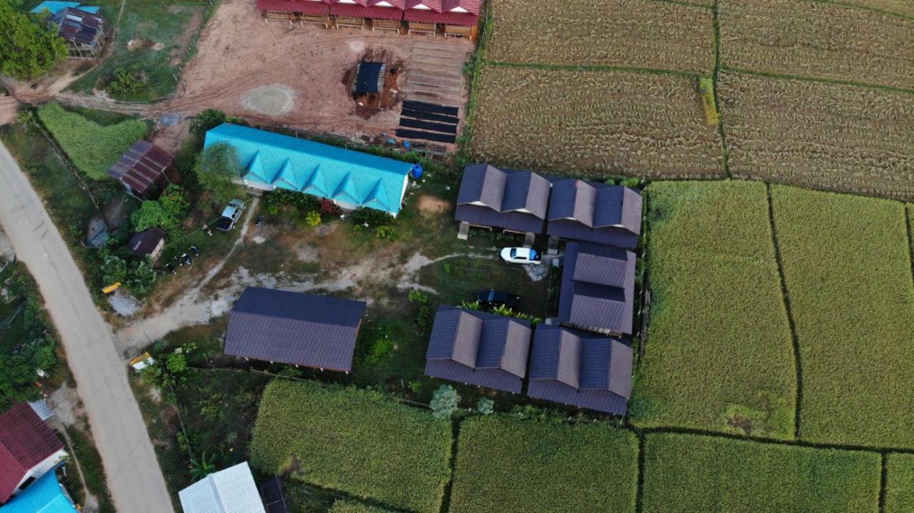 Thongdam Guesthouse Ban O Rum bild